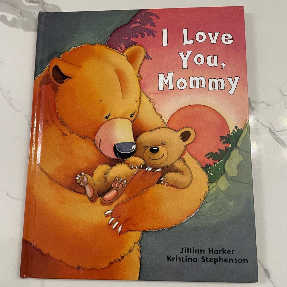 I Love You, Mommy Children's Book - Orange Bear Illustration